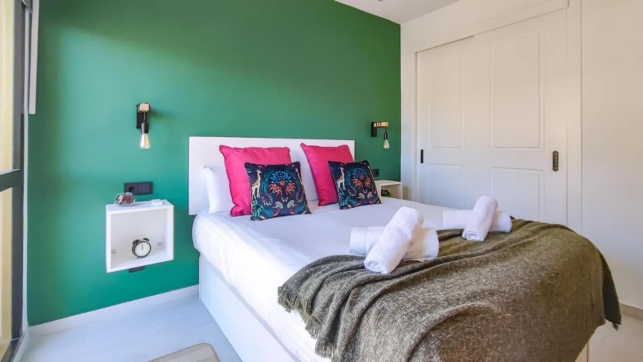 Oleholidays 615 Romana Playa Junto A La Playa Marbella 0*,
